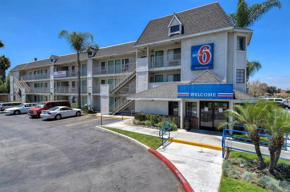 Motel 6-Buena Park, Ca - Knotts Berry Farm - Disneyland Exteriör bild